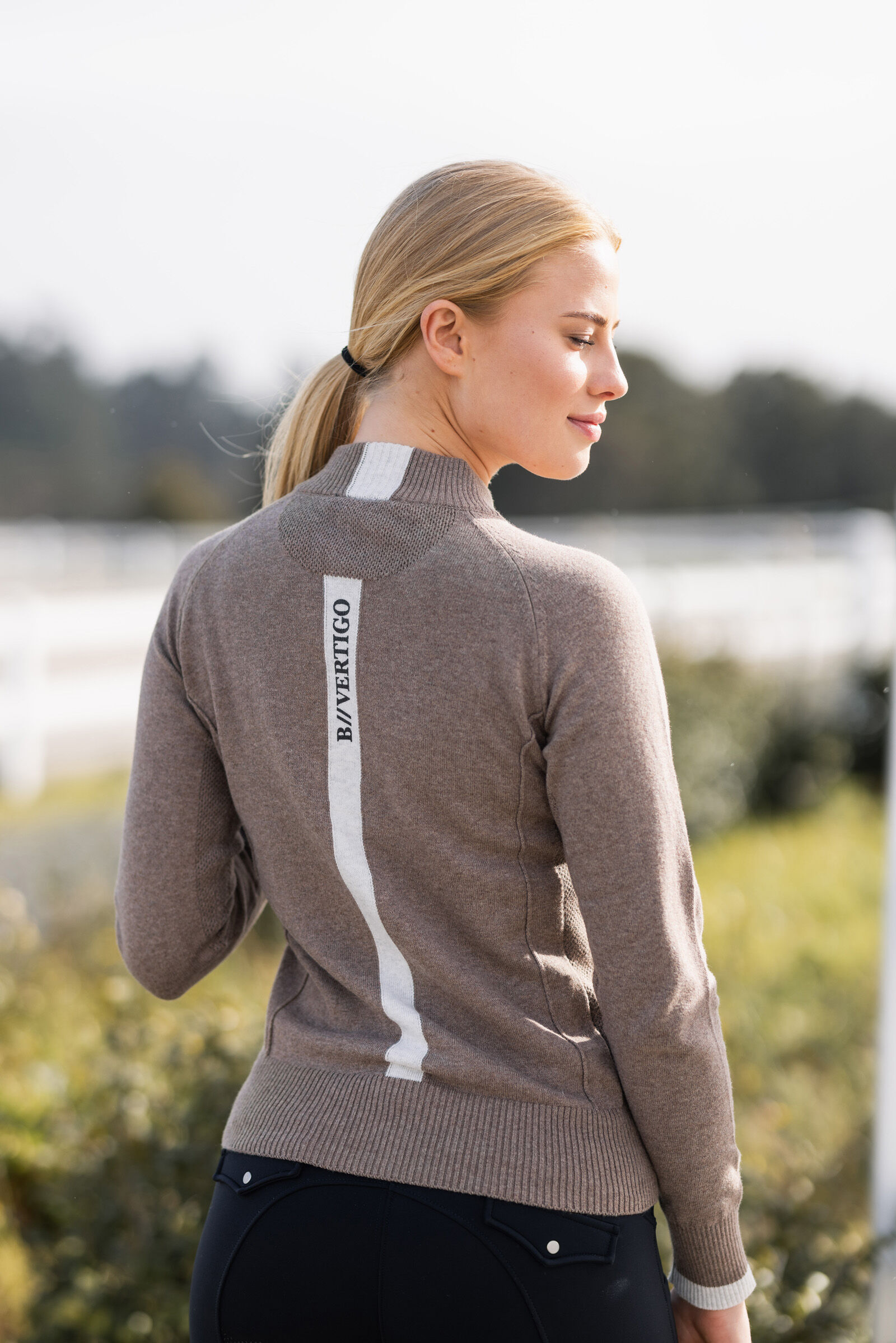 Vertigo cardigan on sale