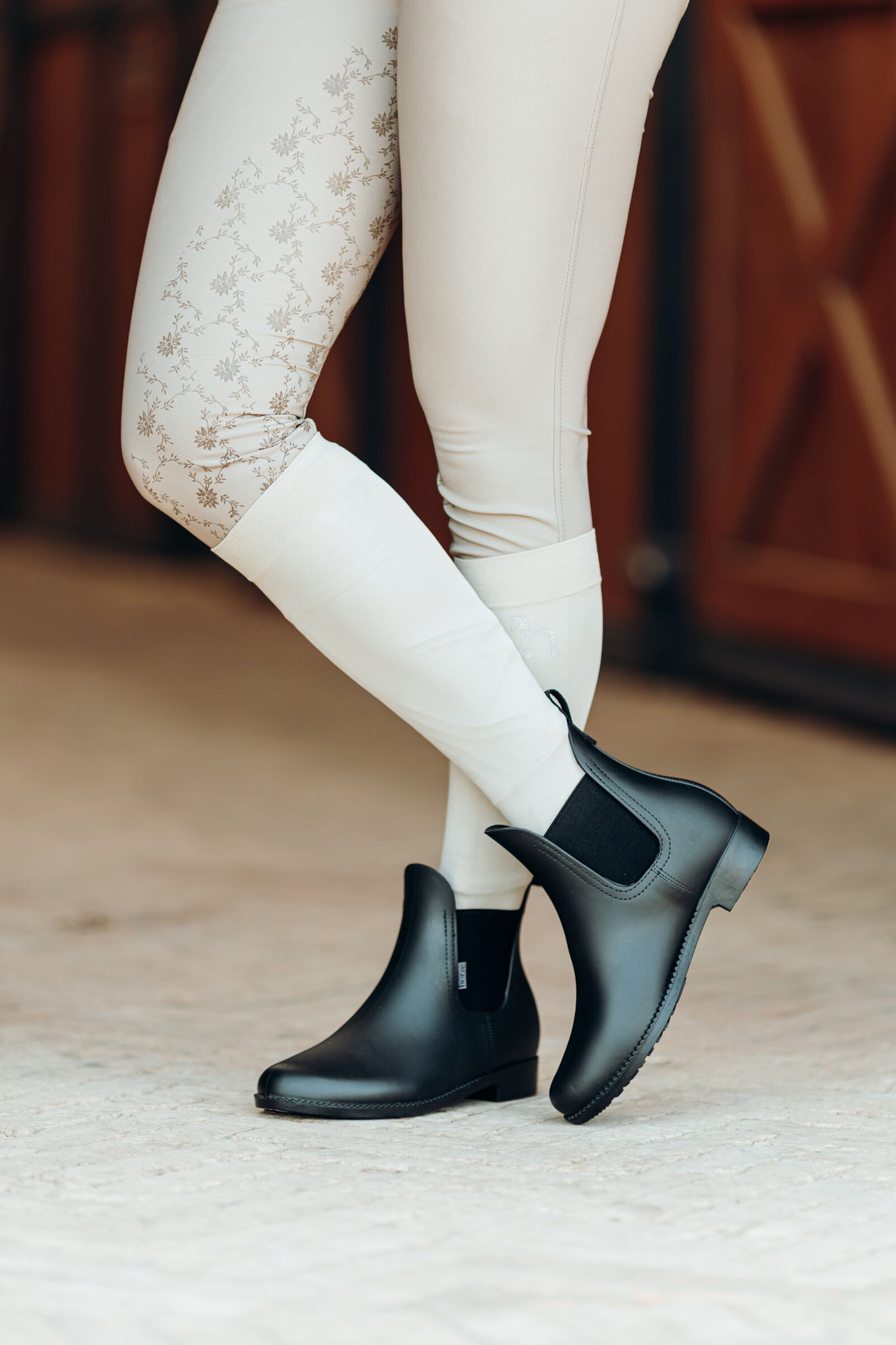 Rubber shop jodhpur boots