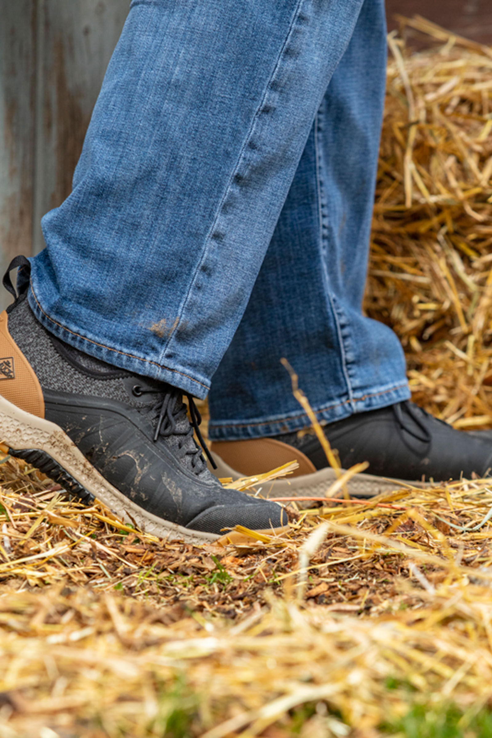 Mens waterproof outlet muck boots