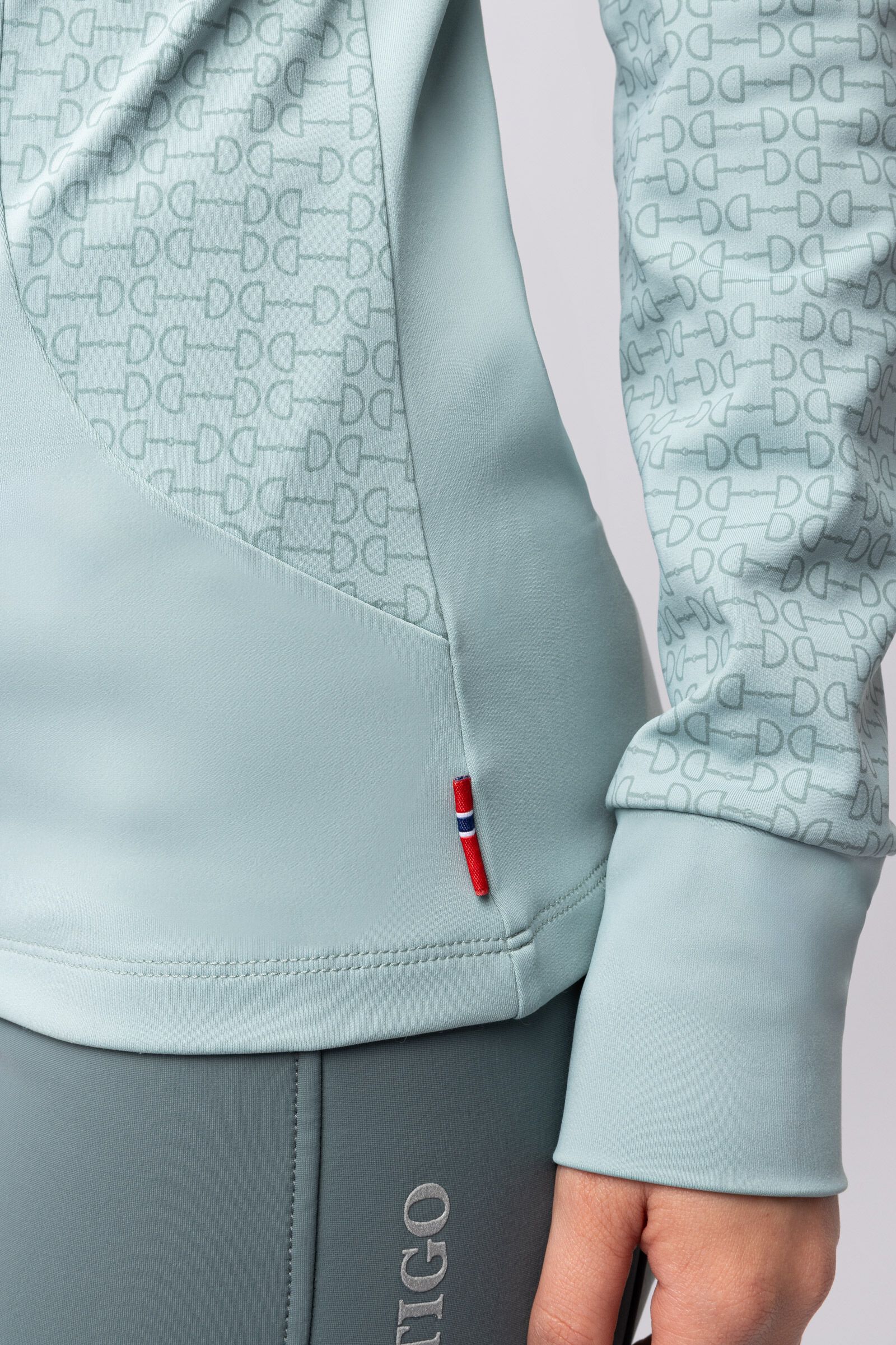 Vertigo clothes online 2025
