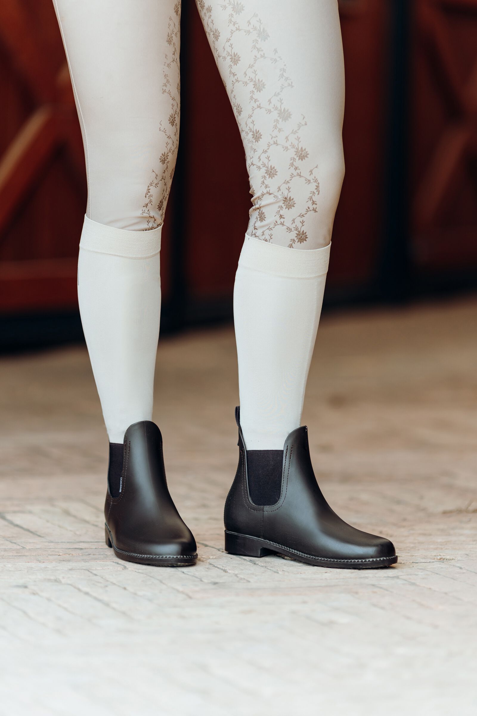 Womens rubber booties outlet