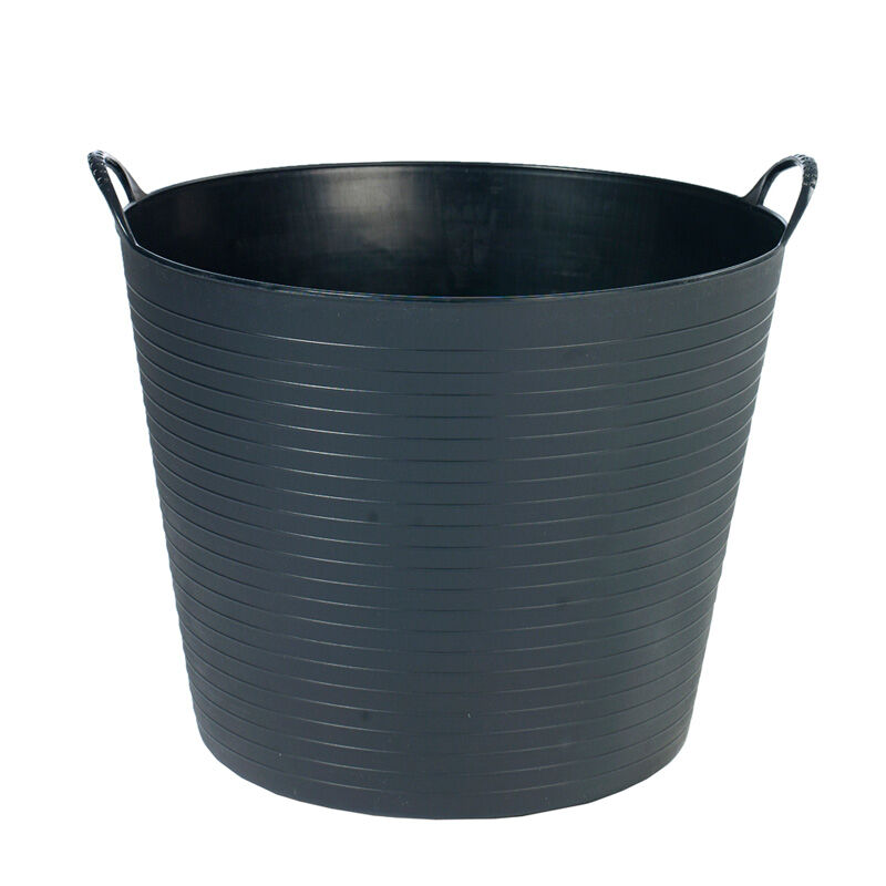 Horse shop feed bucket