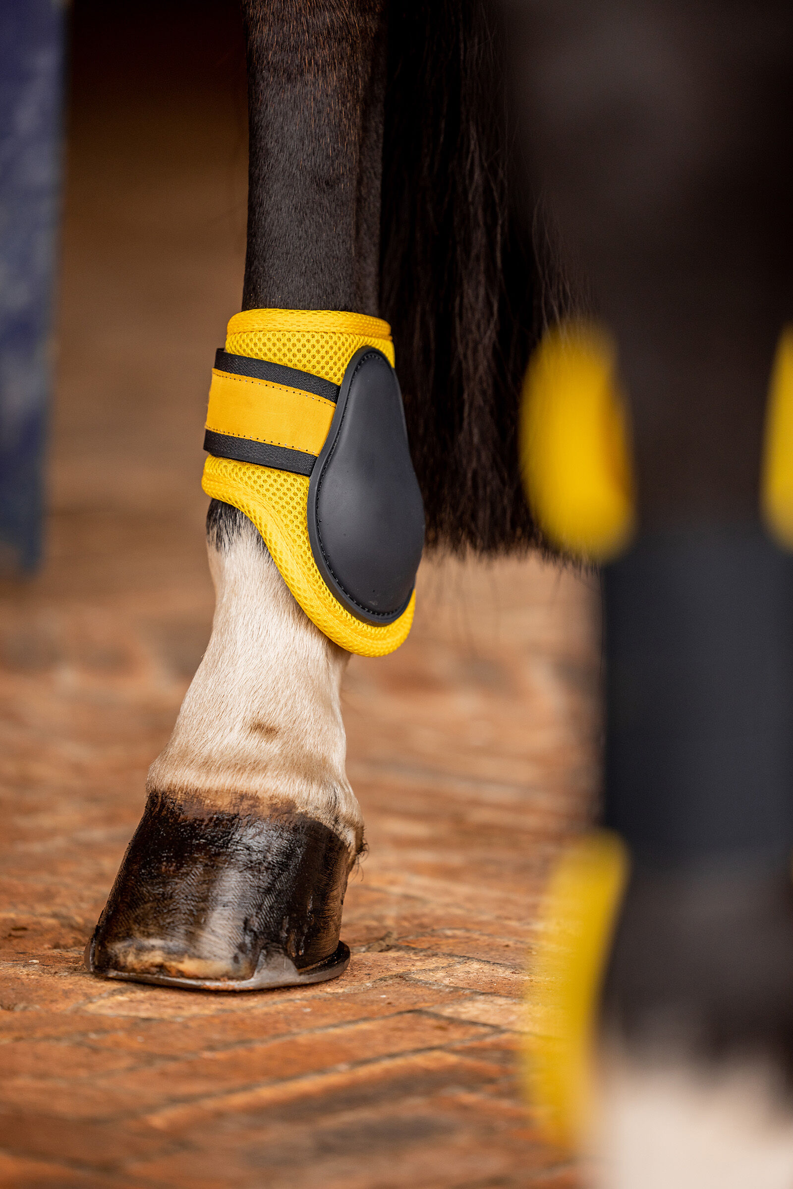 Yellow splint boots sale